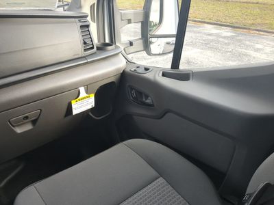 2025 Ford Transit-350 - Photo 17