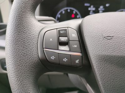 2025 Ford Transit-250 - Photo 24