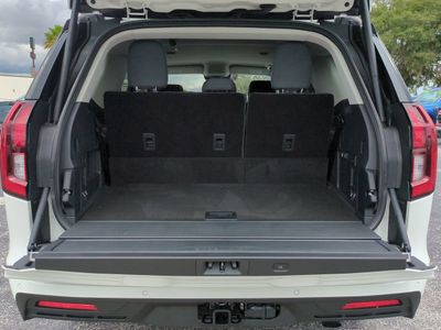 2025 Ford Expedition - Photo 14