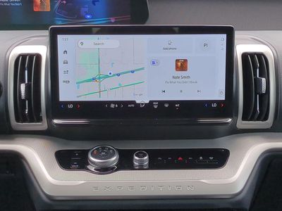 2025 Ford Expedition - Photo 22