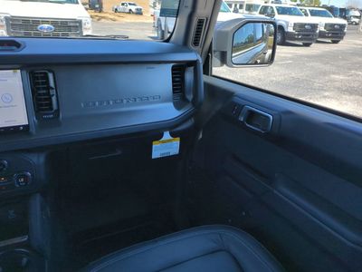 2025 Ford Bronco - Photo 16