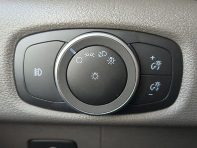 2025 Ford Transit-350 - Photo 25