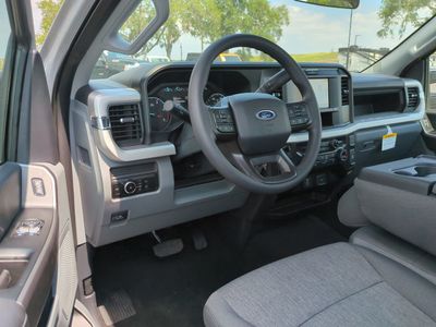 2026 Ford F-350SD - Photo 14