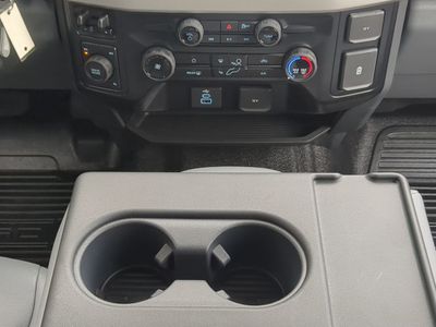 2026 Ford F-450SD - Photo 20