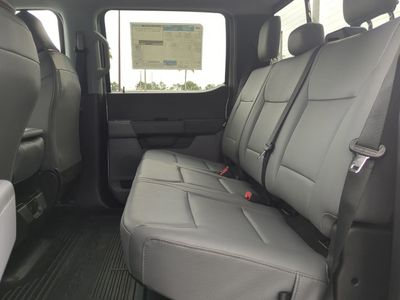 2026 Ford F-450SD - Photo 14