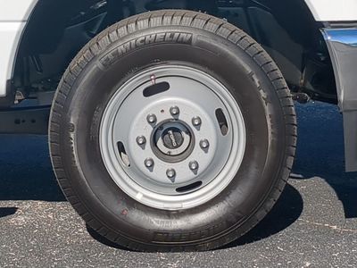 2026 Ford F-350SD - Photo 11
