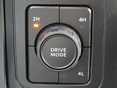 2026 Ford F-350SD - Photo 25