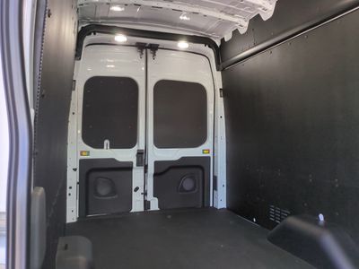 2026 Ford Transit-350 - Photo 13