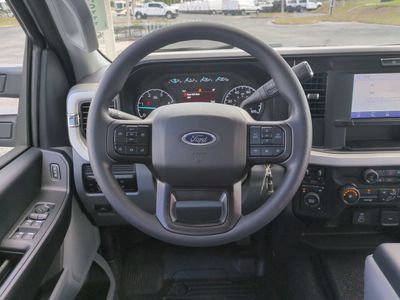 2026 Ford F-450SD - Photo 14