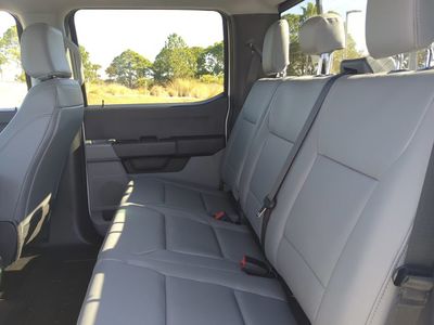 2026 Ford F-350SD - Photo 15