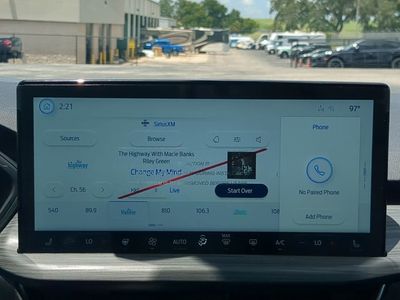 2025 Ford Escape Plug-In Hybrid - Photo 19