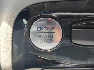2025 Ford Escape Plug-In Hybrid - Photo 31