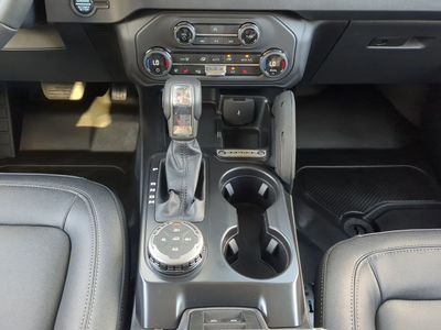 2025 Ford Bronco - Photo 21