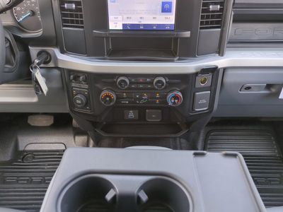 2026 Ford F-350SD - Photo 19