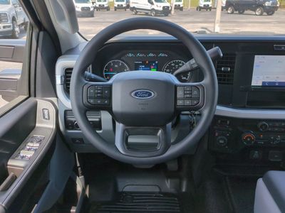2026 Ford F-350SD - Photo 16