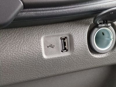 2026 Ford Transit-150 - Photo 21