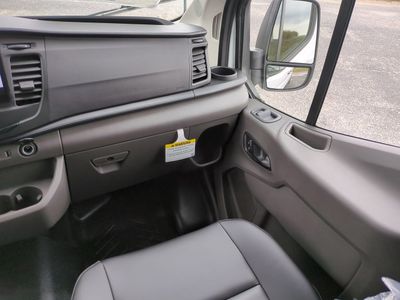2026 Ford Transit-150 - Photo 17