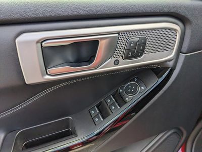 2023 Ford Explorer - Photo 19