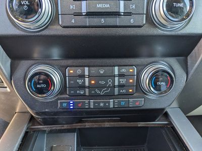 2019 Ford F-350SD - Photo 25