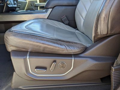 2019 Ford F-350SD - Photo 20