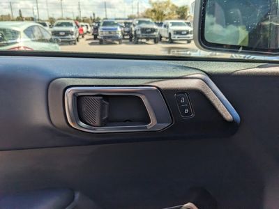 2025 Ford Bronco - Photo 17