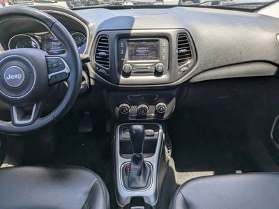 2018 Jeep Compass - Photo 13