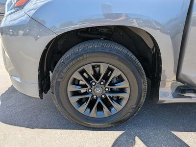 2023 Lexus GX - Photo 32