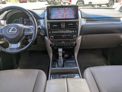 2023 Lexus GX - Photo 12