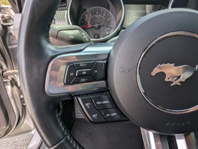 2020 Ford Mustang - Photo 27