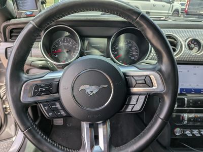 2020 Ford Mustang - Photo 26