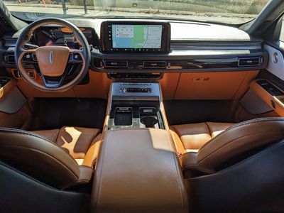 2025 Lincoln Aviator - Photo 15
