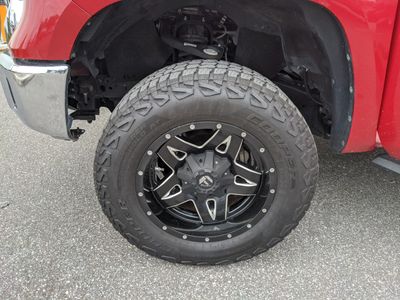 2020 Toyota Tundra - Photo 32