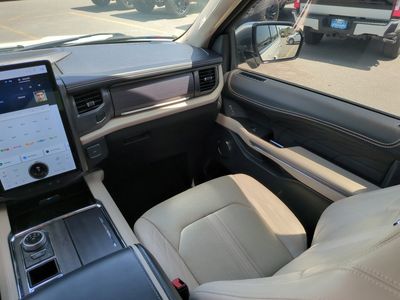 2022 Ford Expedition - Photo 17
