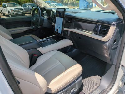 2022 Ford Expedition - Photo 13