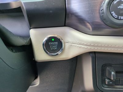 2022 Ford Expedition - Photo 26