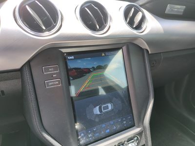 2022 Ford Mustang - Photo 21