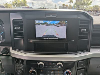 2025 Ford F-350SD - Photo 23