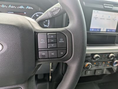 2025 Ford F-350SD - Photo 29