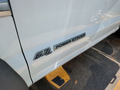 2021 Ford F-550SD - Photo 5