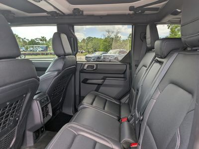 2025 Ford Bronco - Photo 17