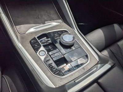 2024 BMW X6 - Photo 27