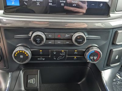 2025 Ford F-150 - Photo 23