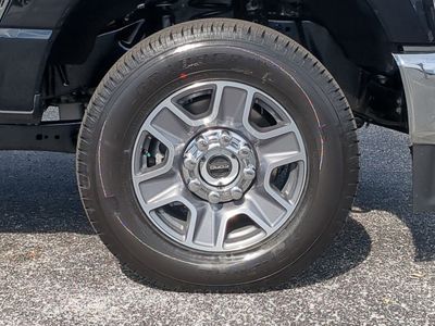 2026 Ford F-350SD - Photo 8