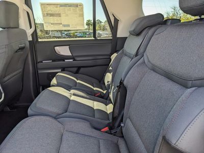 2025 Ford Expedition Max - Photo 16