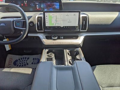 2025 Ford Expedition Max - Photo 14