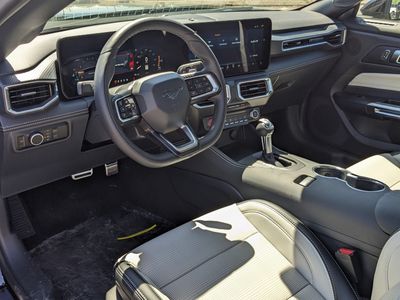 2026 Ford Mustang - Photo 13
