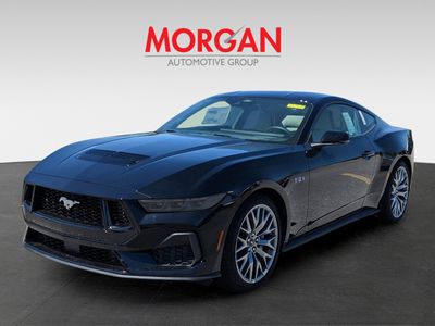 2026 Ford Mustang - Photo 3