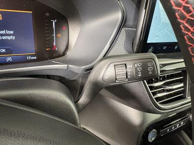 2025 Ford Escape - Photo 31