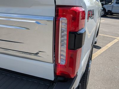 2026 Ford F-350SD - Photo 10