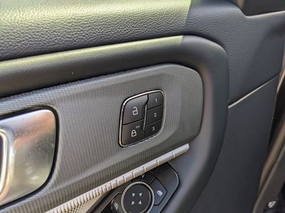 2026 Ford Explorer — photo 19 view